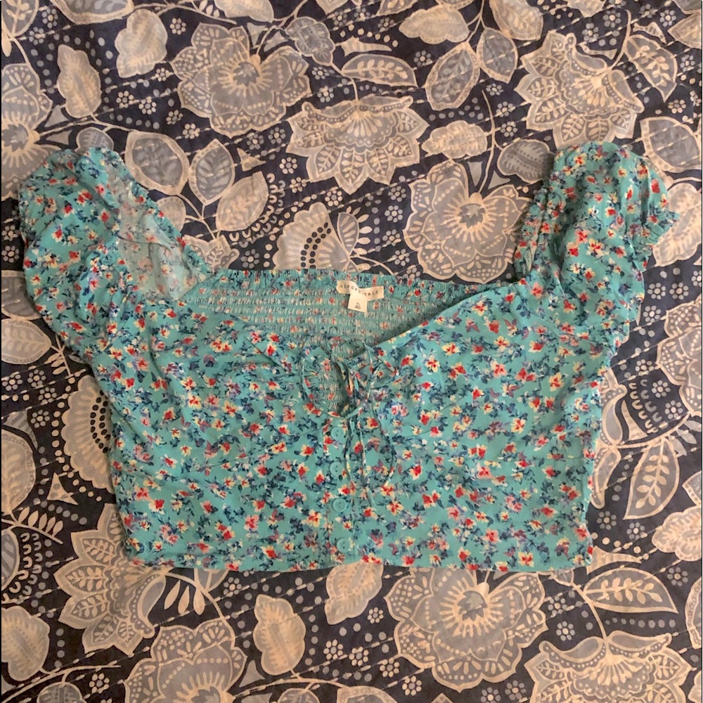 Aeropostale Floral Button Top